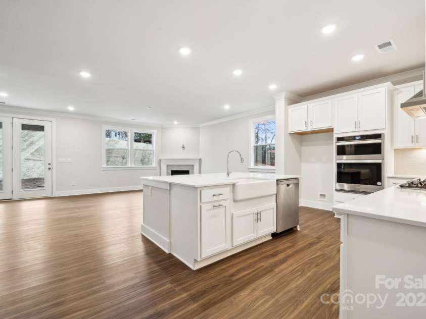 9924 Manor Vista Trail, Kannapolis, NC 28027.  MLS# CAR4257915, YatesRealty ID 13717. 