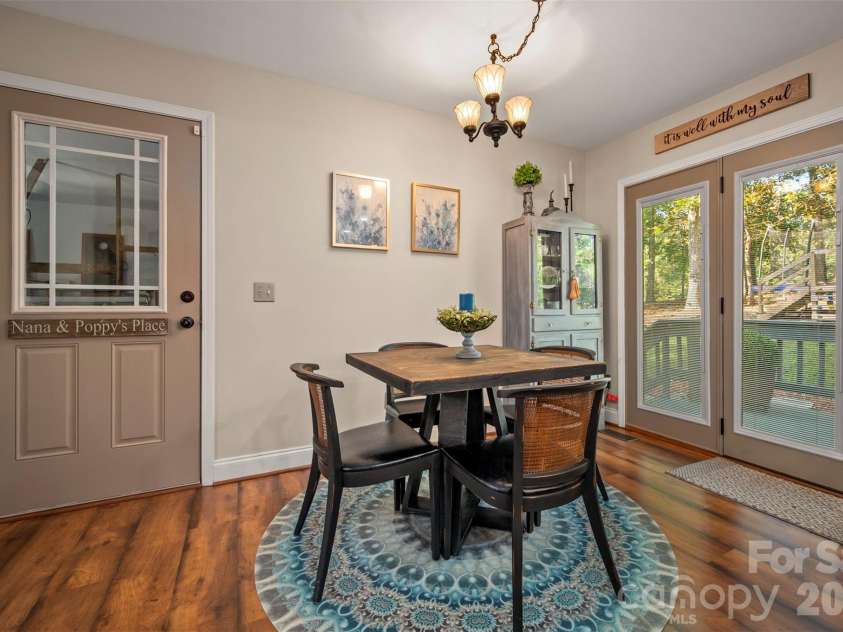 379 Moss Drive, Rutherfordton, NC 28139.  MLS# CAR4358911, YatesRealty ID 13718. Breakfast Room