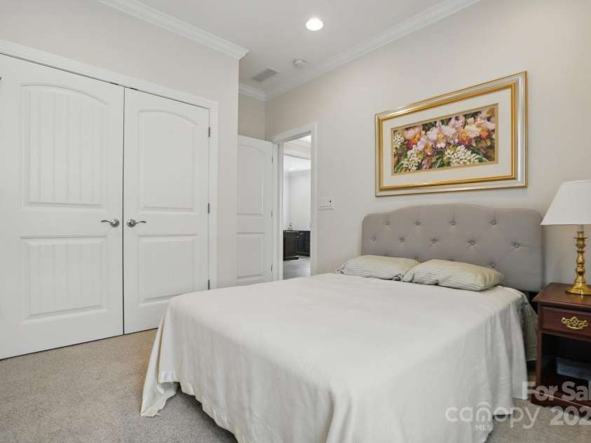 5247 Looking Glass Trail, Denver, NC 28037.  MLS# CAR4250418, YatesRealty ID 13718. 