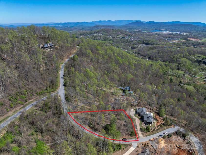 96 Split Rock Trail, Arden, NC 28704.  MLS# CAR4239845, YatesRealty ID 13723. 