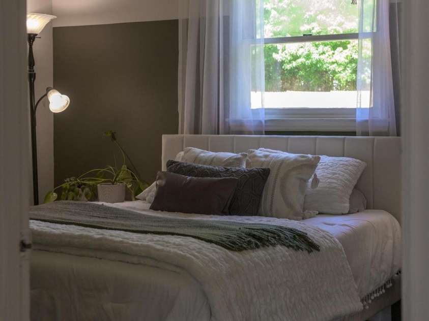 386 Greenlea Circle, Taylorsville, NC 28681.  MLS# CAR4257685, YatesRealty ID 13724. Master bedroom.