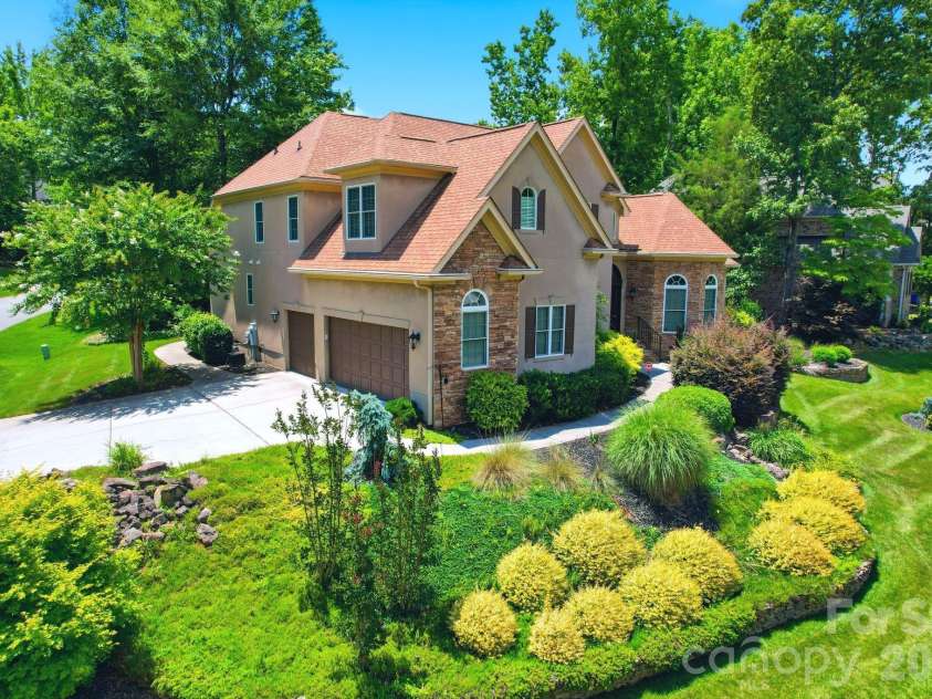 7778 Burning Ridge Drive, Stanley, NC 28164.  MLS# CAR4336313, YatesRealty ID 13726. 