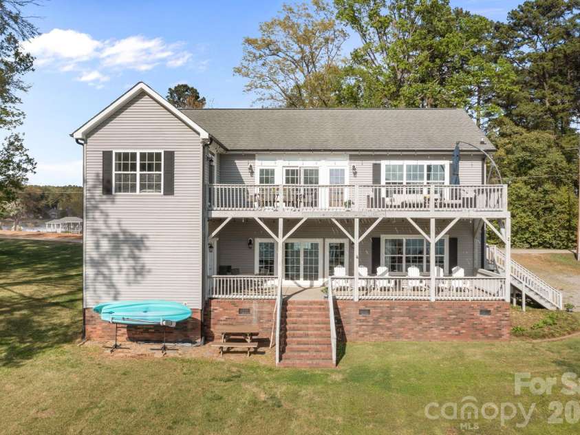 8927 Holdsclaw Road, Terrell, NC 28682.  MLS# CAR4364723, YatesRealty ID 13727. 