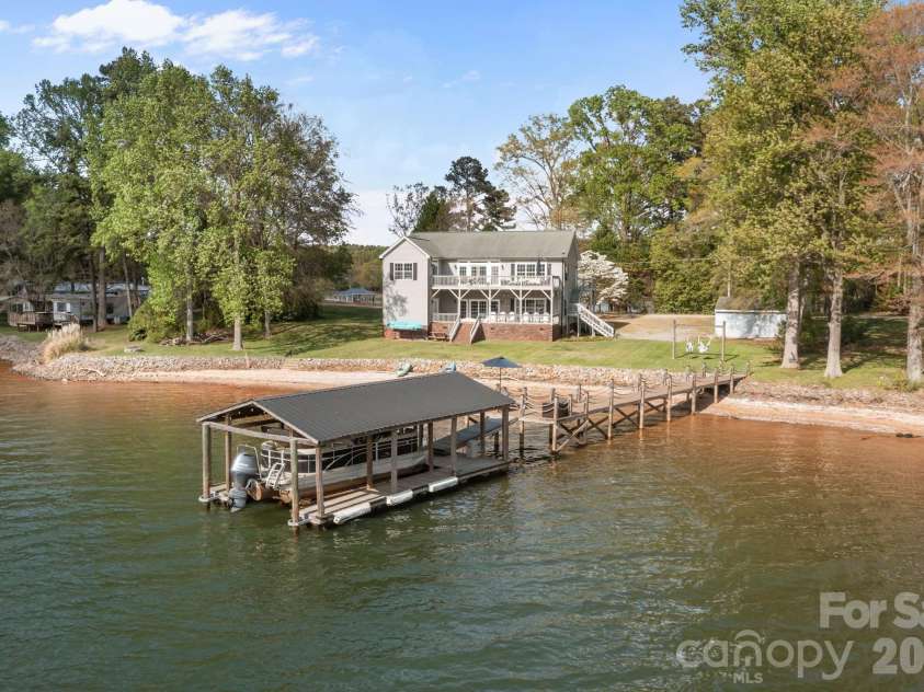 8927 Holdsclaw Road, Terrell, NC 28682.  MLS# CAR4364723, YatesRealty ID 13727. 