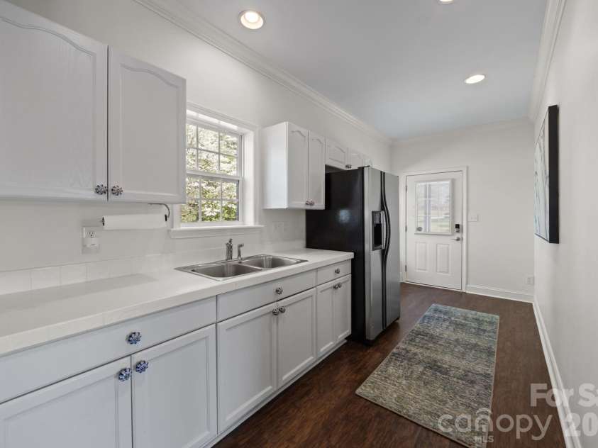8927 Holdsclaw Road, Terrell, NC 28682.  MLS# CAR4364723, YatesRealty ID 13727. Main Level Kitchenette