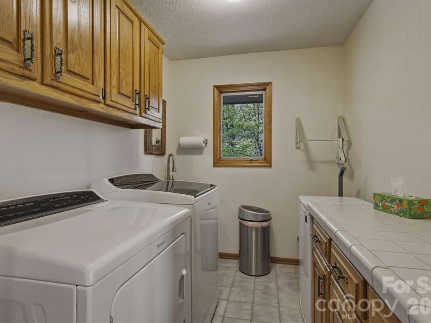 122 Lake Club Drive, Nebo, NC 28761.  MLS# CAR4369546, YatesRealty ID 13729. Laundry