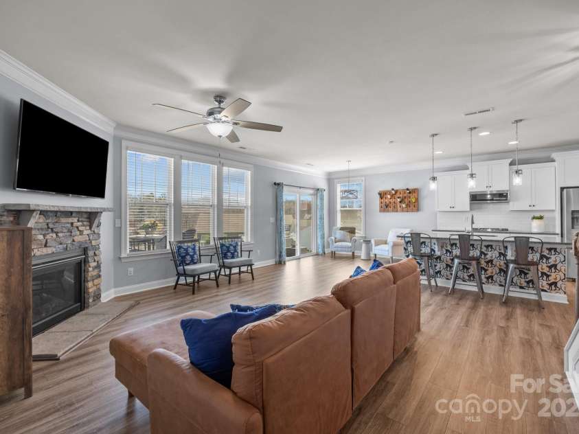138 Carolina Ash Lane, Mooresville, NC 28117.  MLS# CAR4238103, YatesRealty ID 13729. Open floor plan