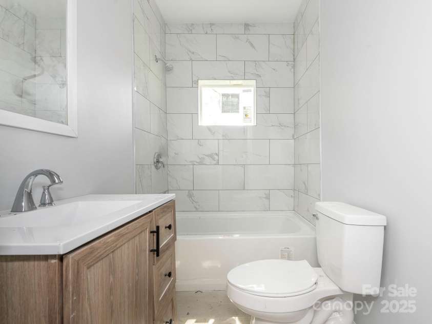 108 Graham Street, Chester, SC 29706.  MLS# CAR4240188, YatesRealty ID 13730. Bathroom