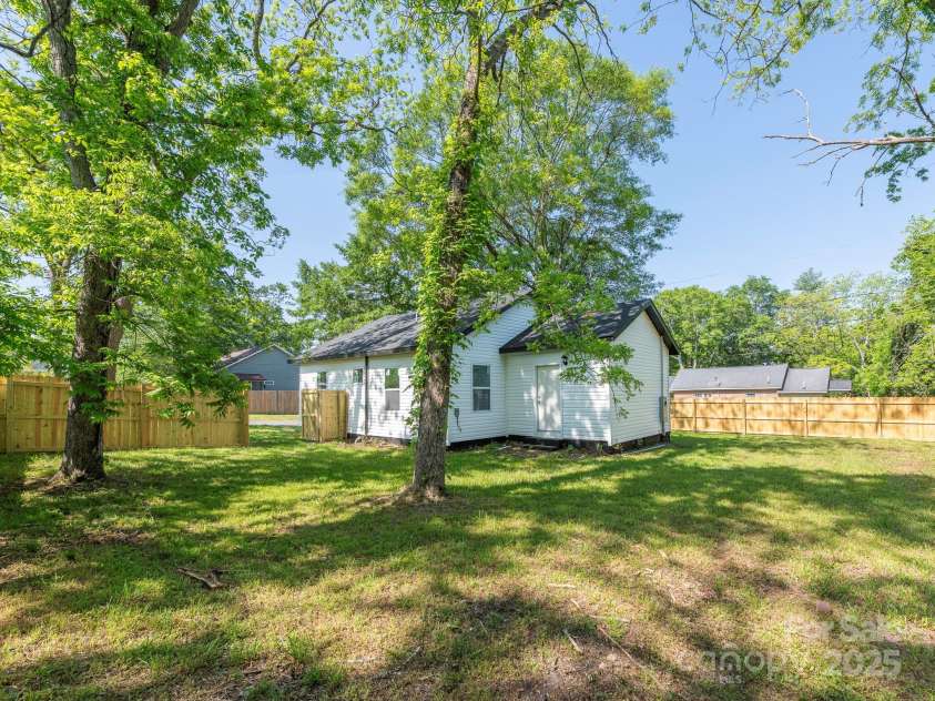 108 Graham Street, Chester, SC 29706.  MLS# CAR4240188, YatesRealty ID 13730. Front Yard