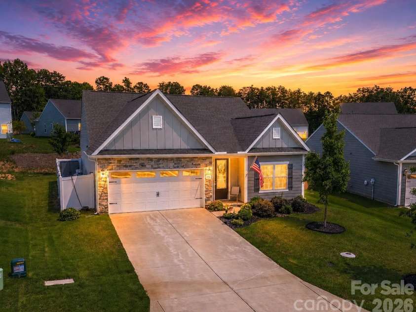 114 Milliner Drive, Troutman, NC 28166.  MLS# CAR4404655, YatesRealty ID 13730. 