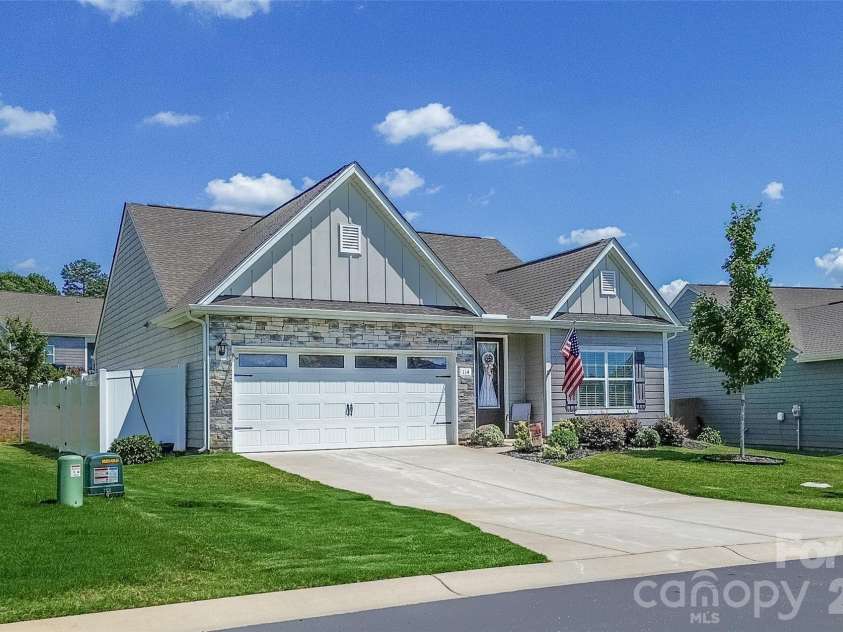 114 Milliner Drive, Troutman, NC 28166.  MLS# CAR4404655, YatesRealty ID 13730. 
