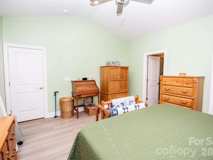 114 Milliner Drive, Troutman, NC 28166.  MLS# CAR4404655, YatesRealty ID 13730. 