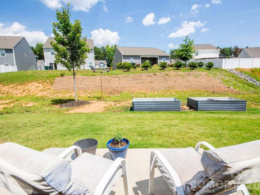 114 Milliner Drive, Troutman, NC 28166.  MLS# CAR4404655, YatesRealty ID 13730. 