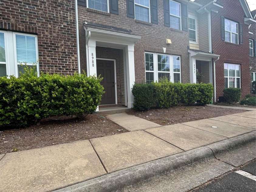 8988 Lanark Lane, Fort Mill, SC 29707.  MLS# CAR4392970, YatesRealty ID 13733. 
