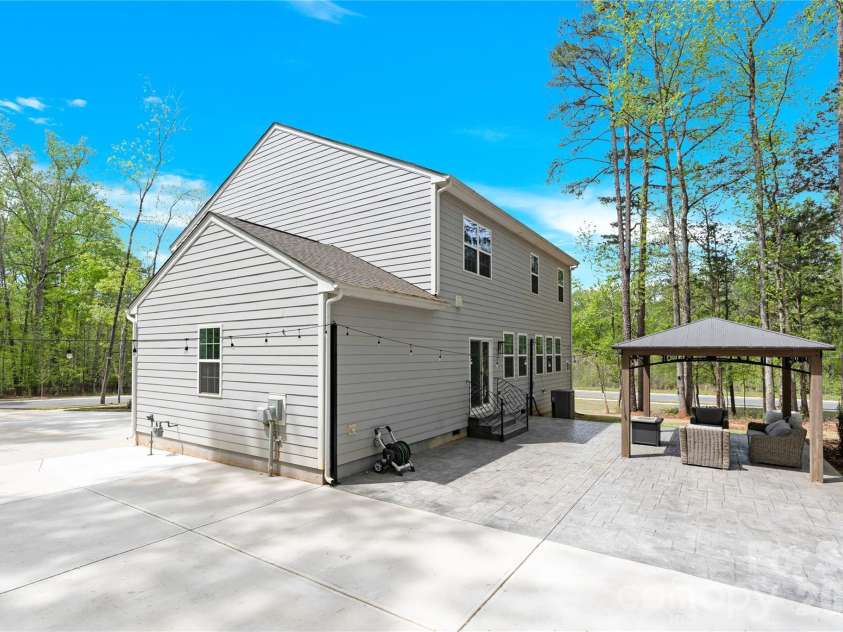 13005 Cinnamon Fern Lane, Mint Hill, NC 28227.  MLS# CAR4367043, YatesRealty ID 13734. 