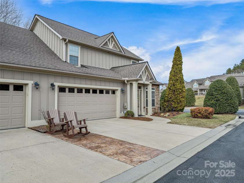 14 Sage Flats Lane, Fletcher, NC 28732.  MLS# CAR4219361, YatesRealty ID 13736. 