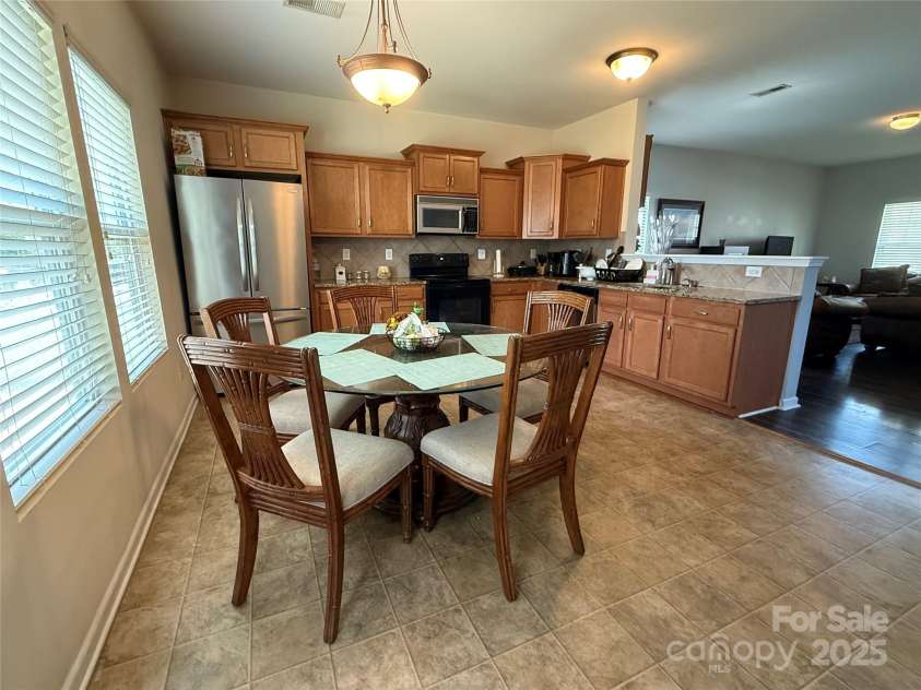 1110 Valley Street, Statesville, NC 28677.  MLS# CAR4245883, YatesRealty ID 13737. 