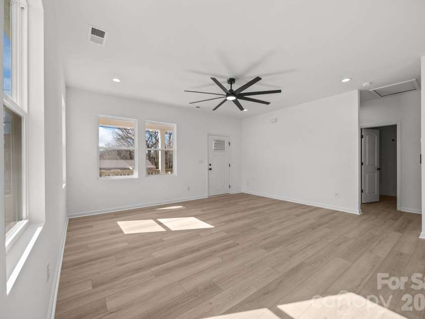 109 Earnhardt Street, Salisbury, NC 28144.  MLS# CAR4340252, YatesRealty ID 13740. 