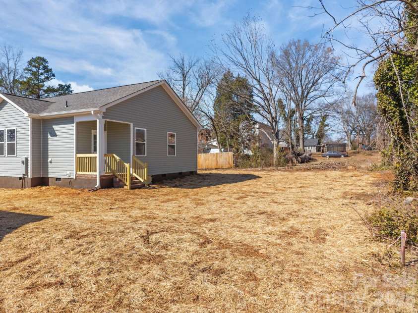 109 Earnhardt Street, Salisbury, NC 28144.  MLS# CAR4340252, YatesRealty ID 13740. 