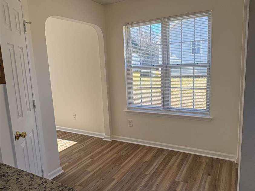 1638 Hudson Graham Lane, Charlotte, NC 28216.  MLS# CAR4215895, YatesRealty ID 13740. 