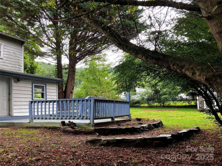 120 Harrison Street, Swannanoa, NC 28778.  MLS# CAR4292286, YatesRealty ID 13741. 
