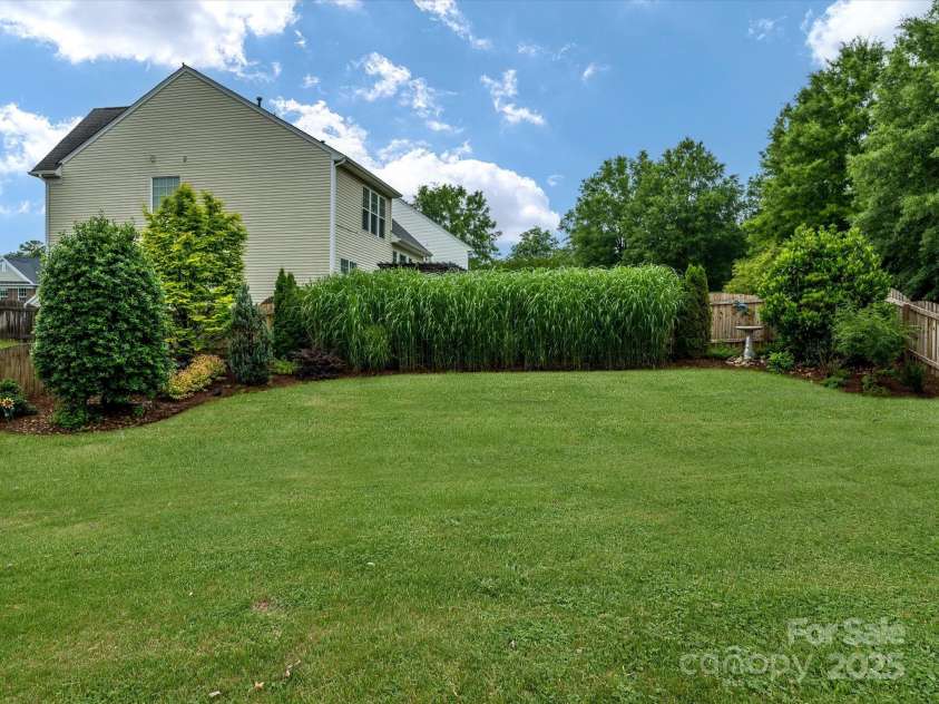 3224 Dunbar Lane, Fort Mill, SC 29707.  MLS# CAR4257123, YatesRealty ID 13741. 