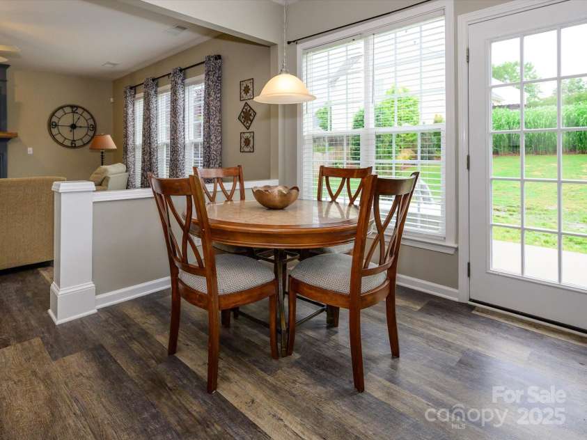 3224 Dunbar Lane, Fort Mill, SC 29707.  MLS# CAR4257123, YatesRealty ID 13741. Breakfast Area.