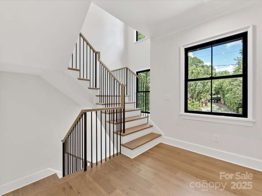 2608 Croydon Road, Charlotte, NC 28209.  MLS# CAR4255600, YatesRealty ID 13742. 2nd Floor Landing