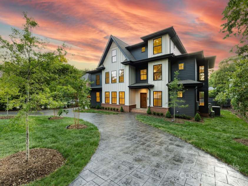 2608 Croydon Road, Charlotte, NC 28209.  MLS# CAR4255600, YatesRealty ID 13742. 