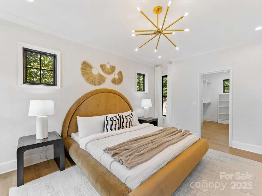 2608 Croydon Road, Charlotte, NC 28209.  MLS# CAR4255600, YatesRealty ID 13742. Primary Bedroom on Main