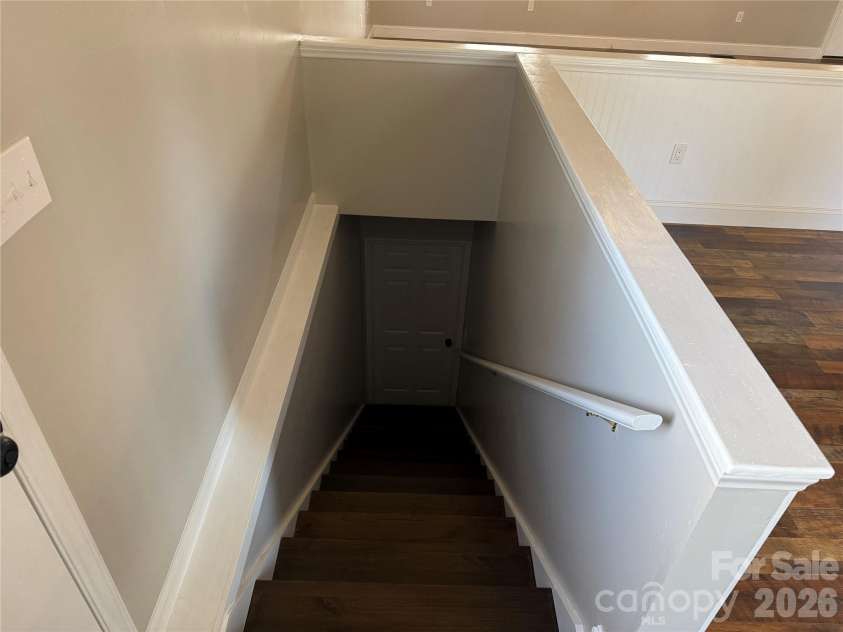 628 Hidden View Loop, Marion, NC 28752.  MLS# CAR4397253, YatesRealty ID 13743. Basement stairway