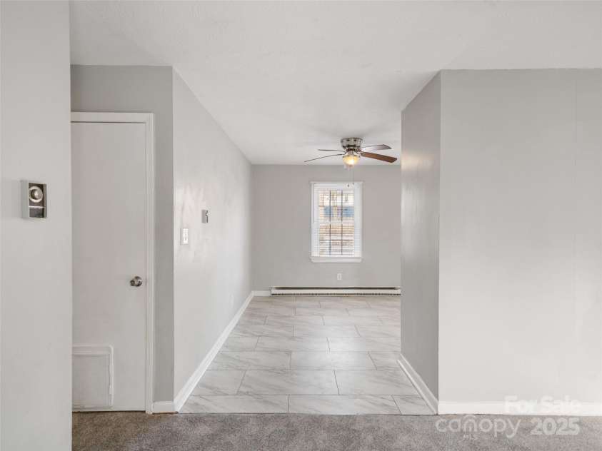 7 Holcombe Drive, Asheville, NC 28806.  MLS# CAR4218005, YatesRealty ID 13745. 