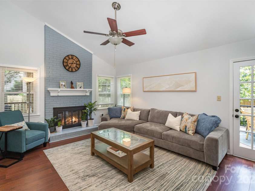 1014 Covewood Court, Charlotte, NC 28270.  MLS# CAR4259103, YatesRealty ID 13748. 