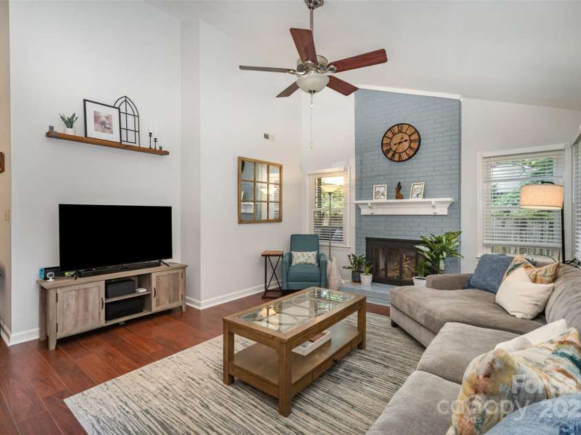 1014 Covewood Court, Charlotte, NC 28270.  MLS# CAR4259103, YatesRealty ID 13748. 