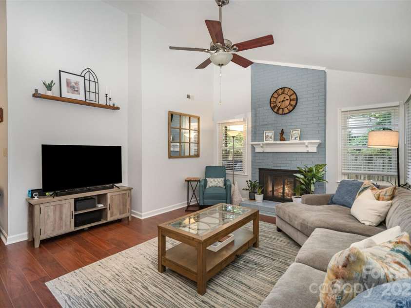 1014 Covewood Court, Charlotte, NC 28270.  MLS# CAR4259103, YatesRealty ID 13748. 