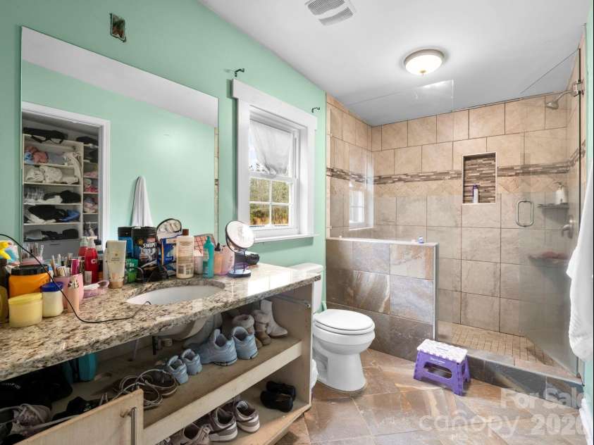 166 Fleece Lane, Mooresboro, NC 28114.  MLS# CAR4354679, YatesRealty ID 13748. 