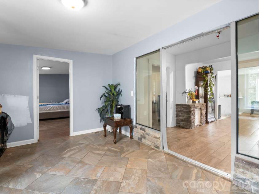 166 Fleece Lane, Mooresboro, NC 28114.  MLS# CAR4354679, YatesRealty ID 13748. 