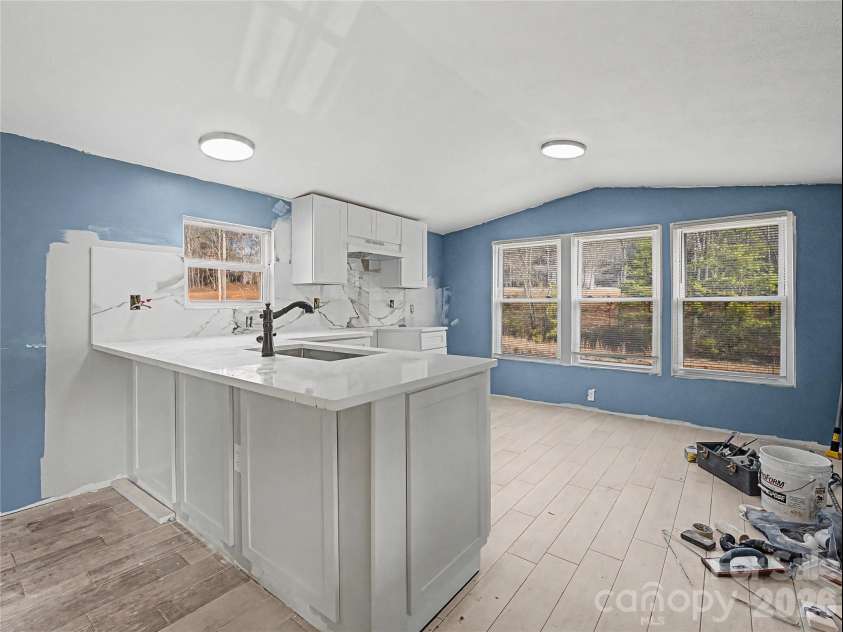 166 Fleece Lane, Mooresboro, NC 28114.  MLS# CAR4354679, YatesRealty ID 13748. 