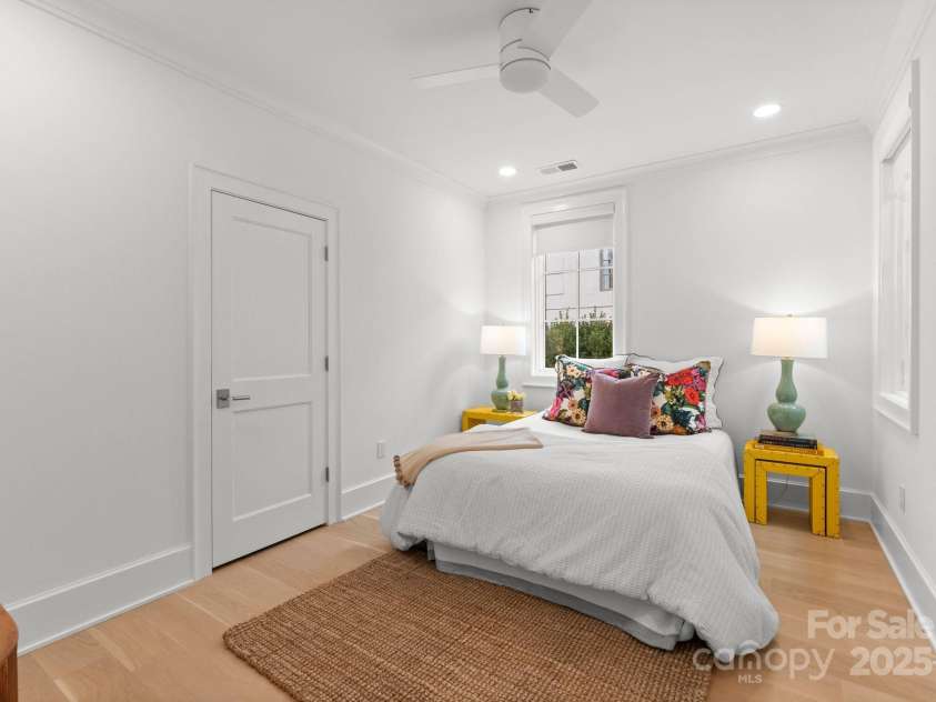 1446 Queens Road, Charlotte, NC 28207.  MLS# CAR4186575, YatesRealty ID 1375. Bedroom 2