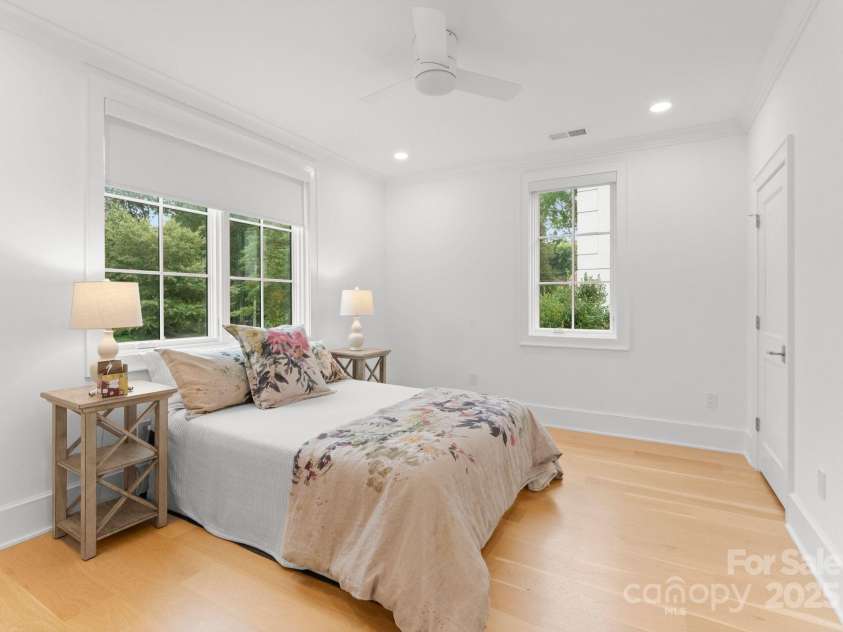 1446 Queens Road, Charlotte, NC 28207.  MLS# CAR4186575, YatesRealty ID 1375. Bedroom 3