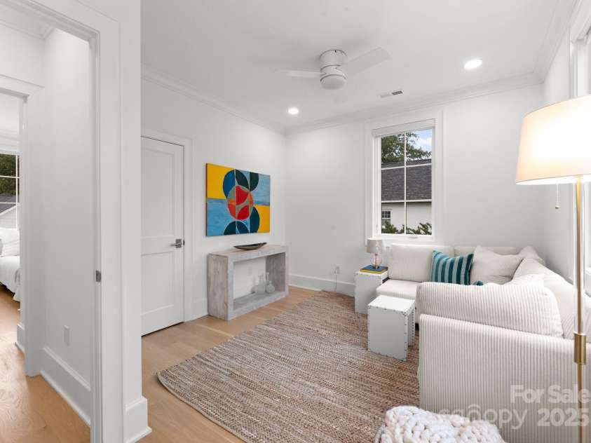 1446 Queens Road, Charlotte, NC 28207.  MLS# CAR4186575, YatesRealty ID 1375. Bedroom 5/bonus room