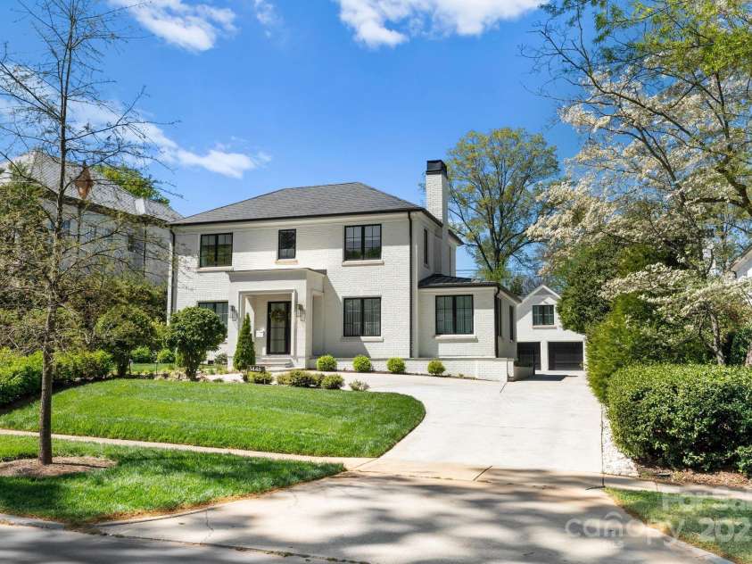 1446 Queens Road, Charlotte, NC 28207.  MLS# CAR4186575, YatesRealty ID 1375. Front exterior