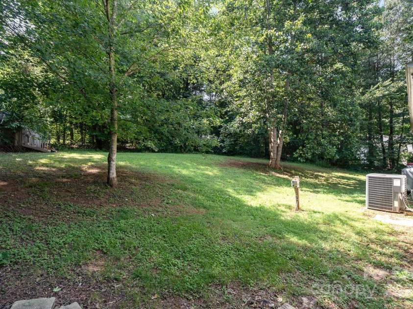 394 Link Drive, Iron Station, NC 28080.  MLS# CAR4274866, YatesRealty ID 13750. 