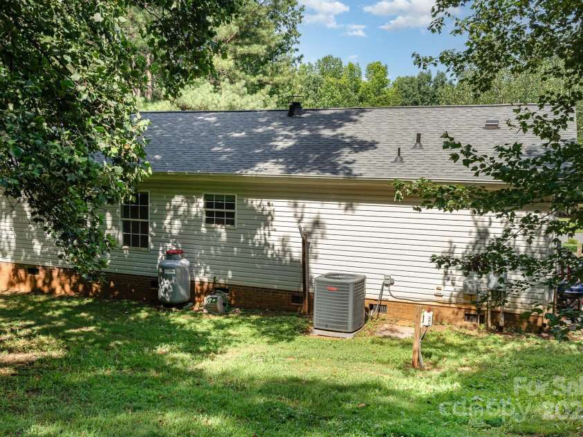 394 Link Drive, Iron Station, NC 28080.  MLS# CAR4274866, YatesRealty ID 13750. 