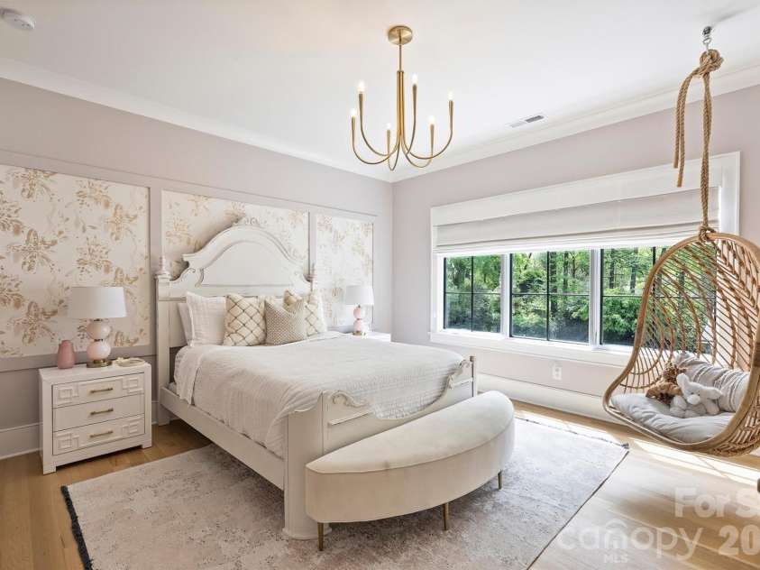 1931 Shoreham Drive, Charlotte, NC 28211.  MLS# CAR4369761, YatesRealty ID 13751. Bedroom 