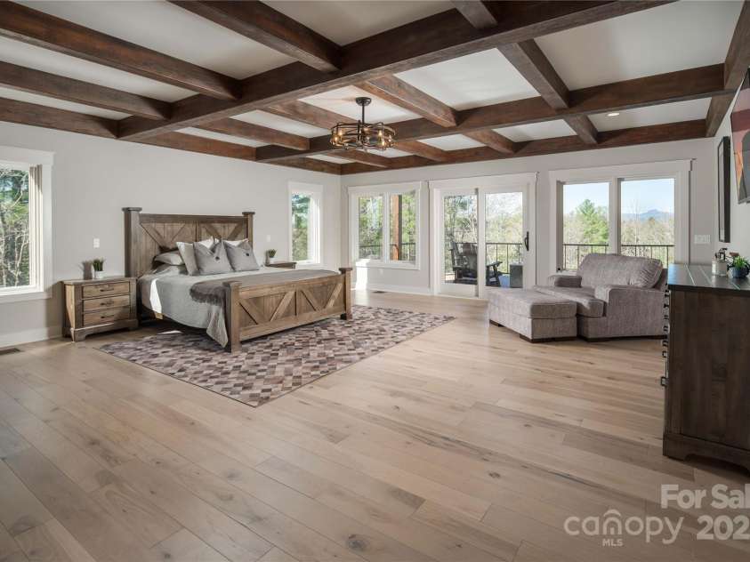 1555 Royal Lane, Lenoir, NC 28645.  MLS# CAR4243068, YatesRealty ID 13752. Gorgeous Primary w/ Deck Access