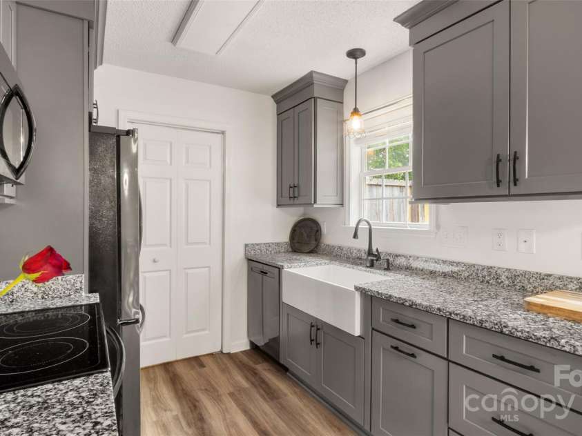 505 Tea Olive Court, Rock Hill, SC 29732.  MLS# CAR4248427, YatesRealty ID 13753. 