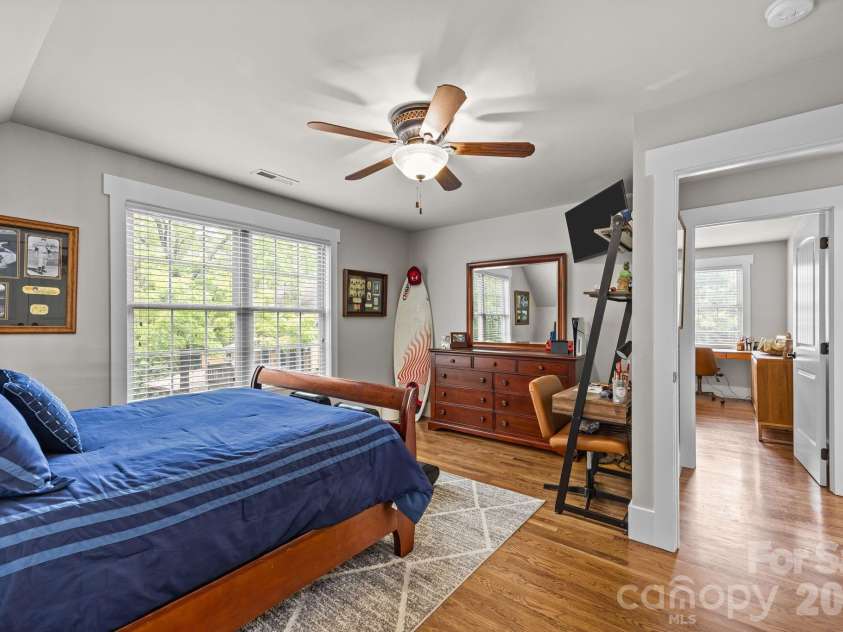 18 Oak Springs Drive, Arden, NC 28704.  MLS# CAR4416470, YatesRealty ID 13755. 