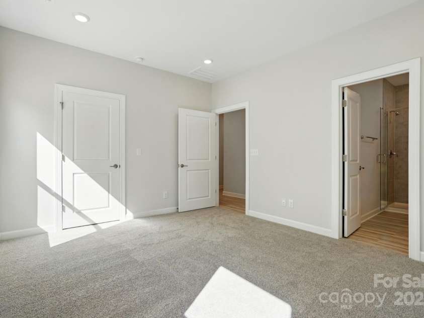 844 Westminster Drive, Statesville, NC 28677.  MLS# CAR4233794, YatesRealty ID 13755. 