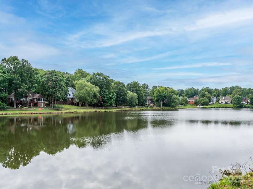 4743 Morning Dew Court, Charlotte, NC 28269.  MLS# CAR4244275, YatesRealty ID 13756. Davis Lake!